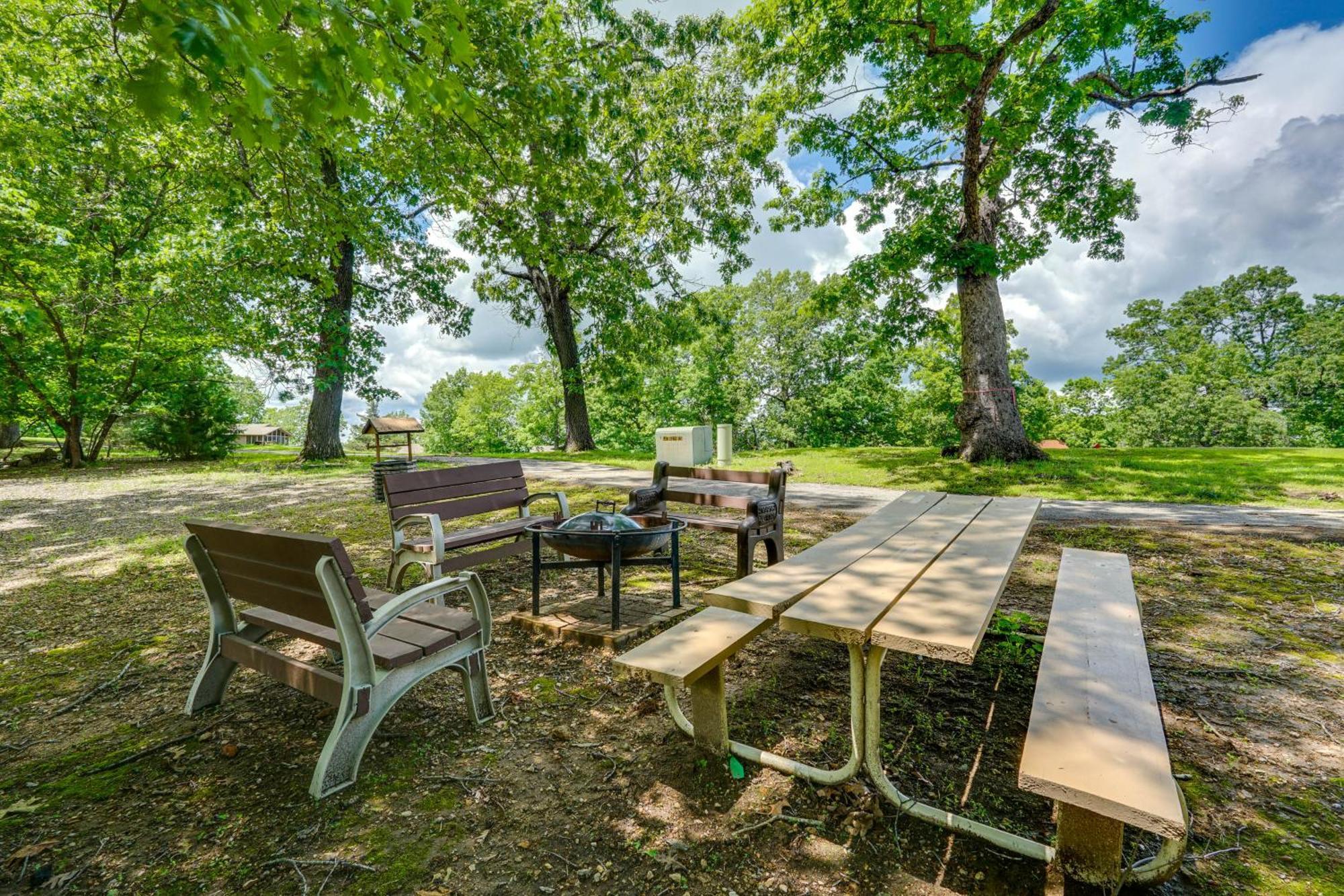 1 Mi To Margaritaville Resort Osage Beach Cottage Exterior photo